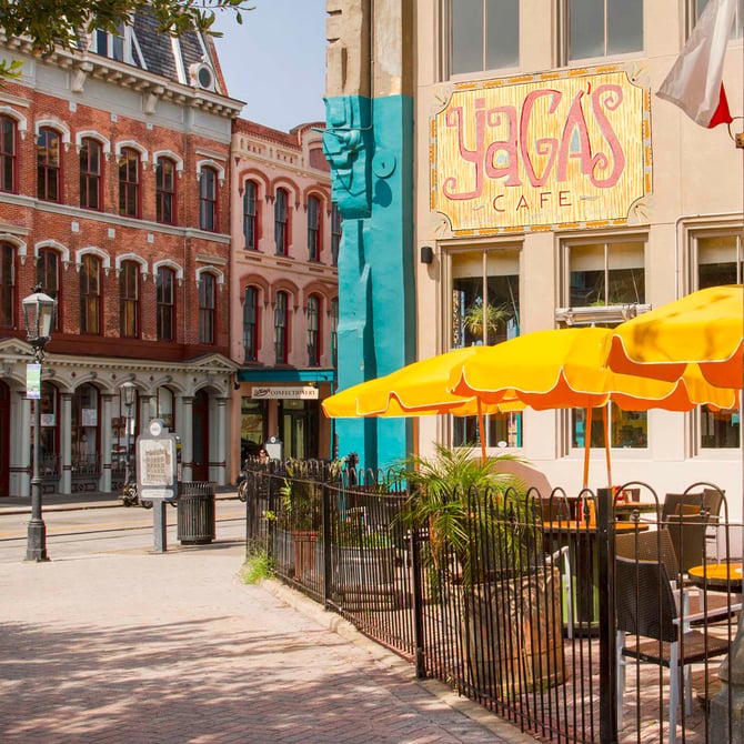 Yagas cafe in galveston outside patio